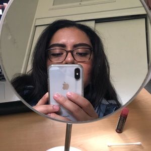 Meet your Posher, Sandra